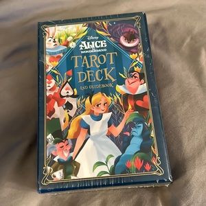 NIB/NWT Alice in Wonderland Tarot Deck